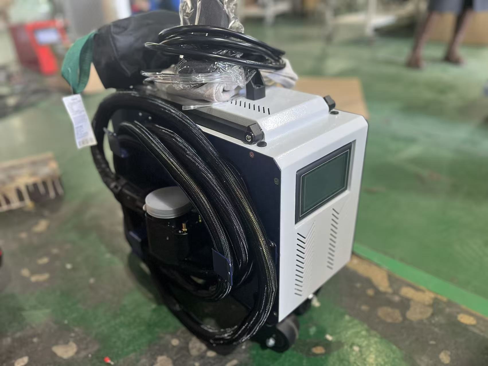 Machine de nettoyage au laser  - Portable Laser Rust Removal avis et prix
