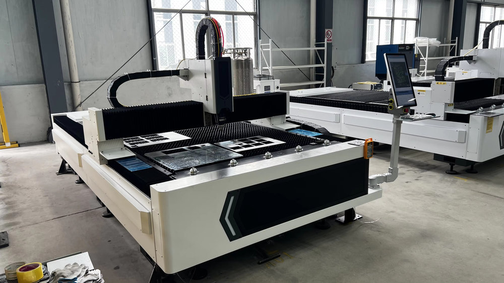 Machine de découpe laser à fib - Industrial Fiber Laser Cutting Machine avis et prix